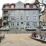 Apartament Przy Parku Z Bezplatnym Parkingiem