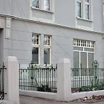 Apartament Przy Parku Z Bezplatnym Parkingiem